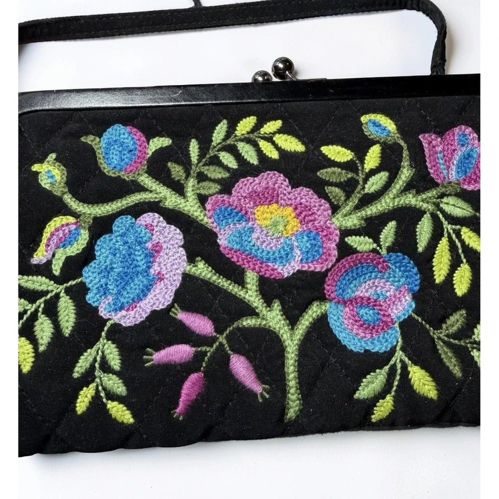 Vera Bradley Veronique Ltd. Edition Black Fabric Embroidered Floral Clutch EUC